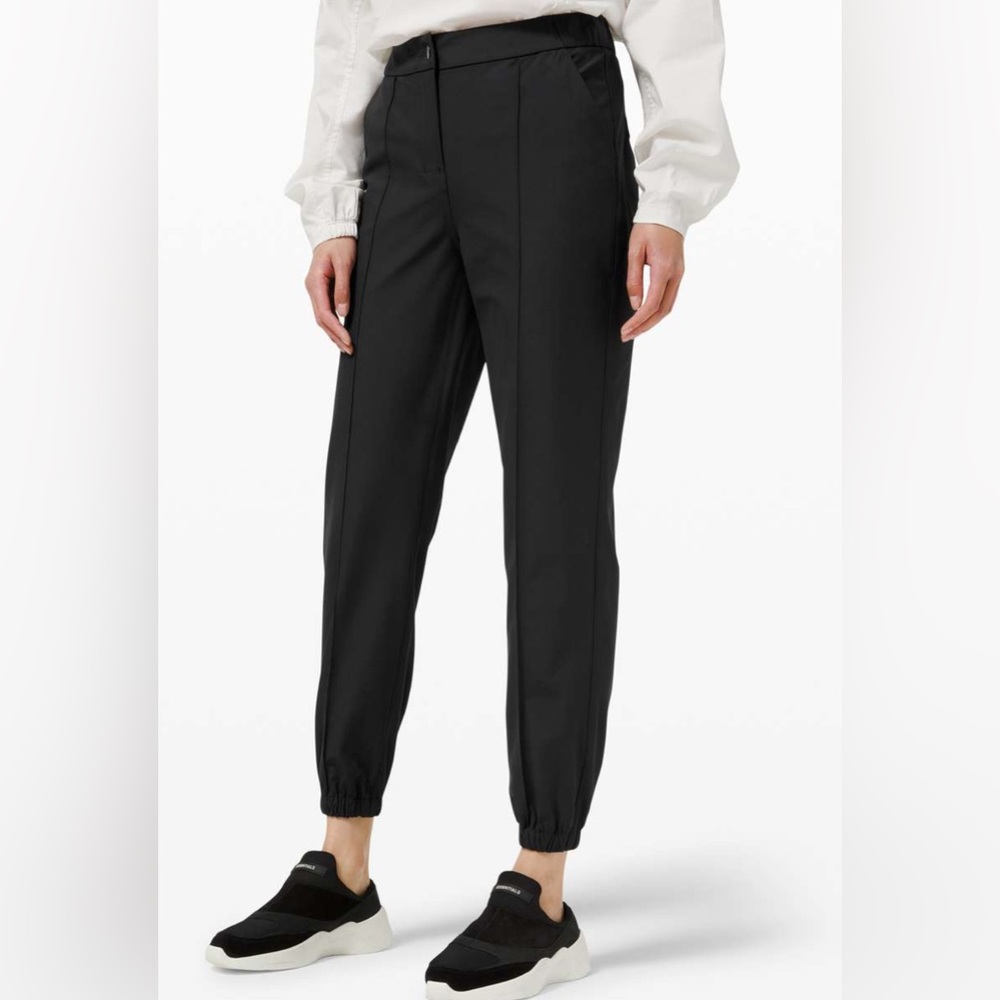 Lululemon Warpstreme High-Rise 7/8 Jogger StyleW5EAOS S 27 Like New Condition
